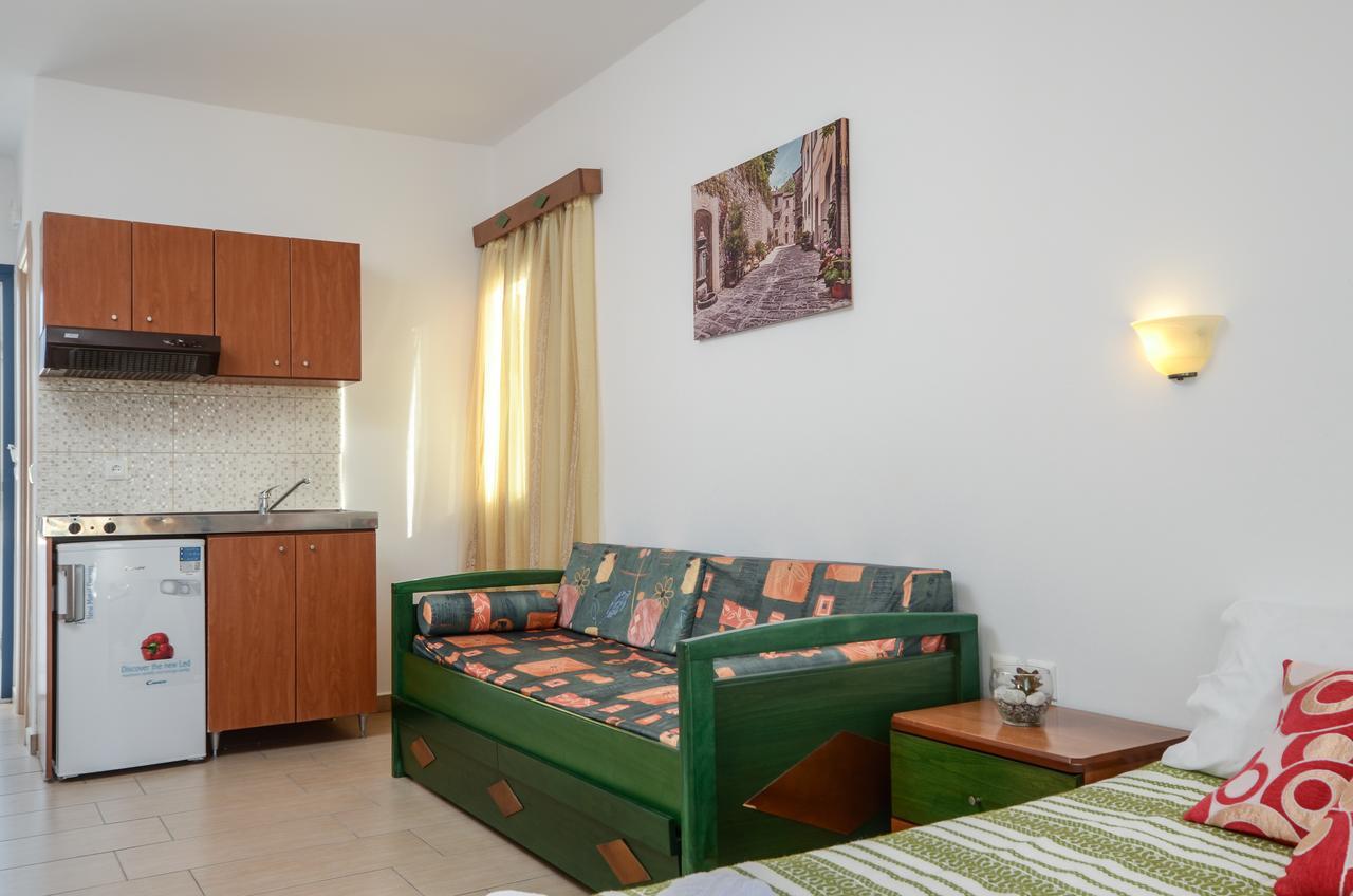 Magic Summer Agia Anna  Phòng bức ảnh