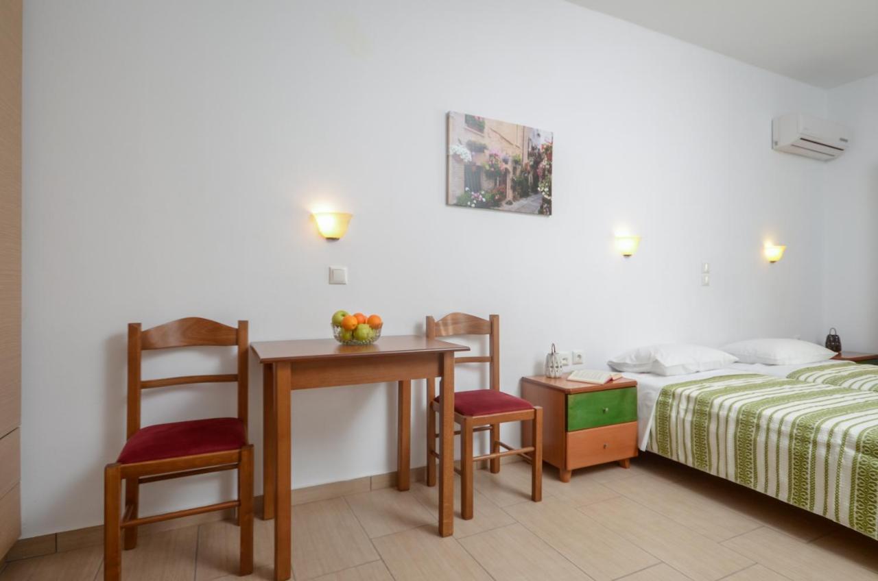 Magic Summer Agia Anna  Phòng bức ảnh